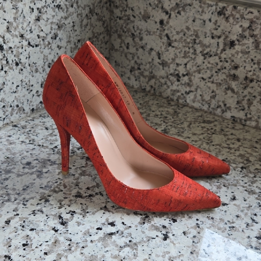 Stuart Weitzman Naughty Coral Cork Pumps US Sz 10 - Picture 5 of 12
